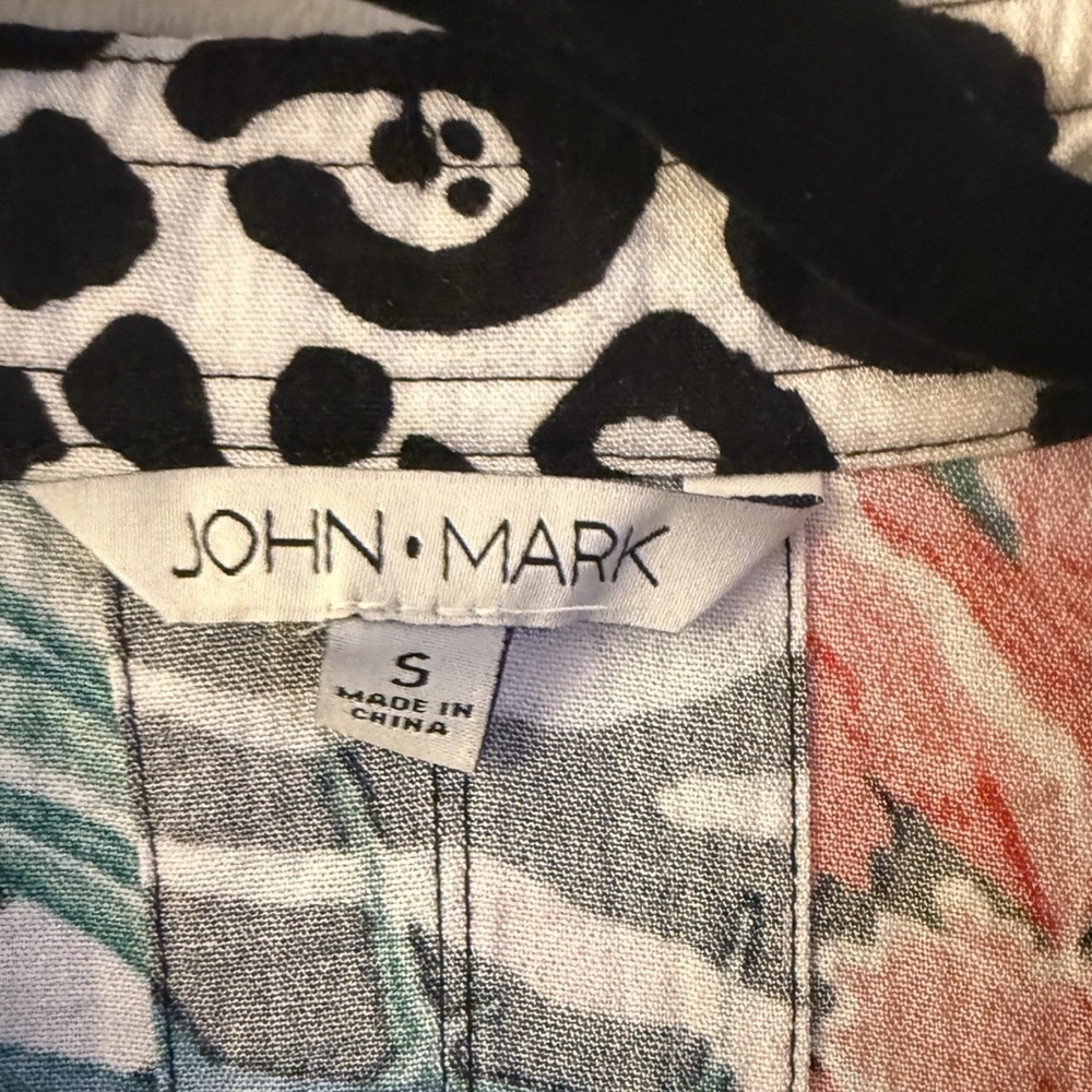 John Mark Boho Artsy floral animal Print Roll Tab Shirt Button Up Tunic  Sz S - Picture 5 of 7